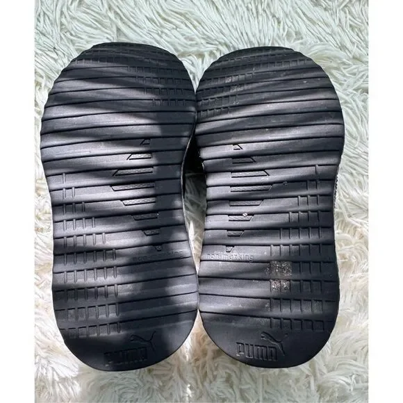 Black Boys Puma Sneakers Non Tie Size 11 - Picture 9 of 9